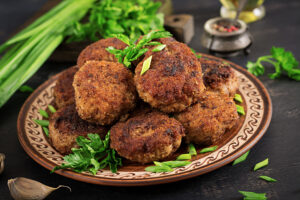 Shami Kabab with Mint Sauce (4 Pieces)